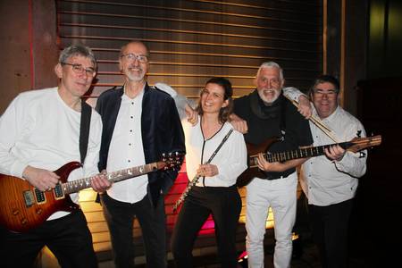 die Band Easy5 gibt ein Benefizkonzert für die KinderVesperkirche